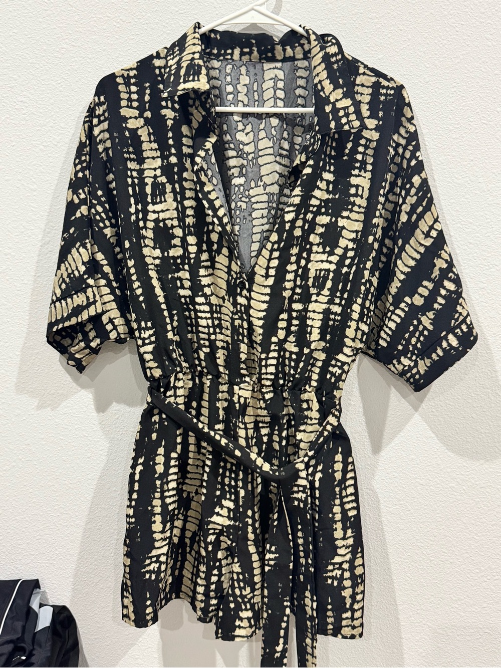 SHEIN Black and Cream Patterned Casual Button-Down jumpsuit
